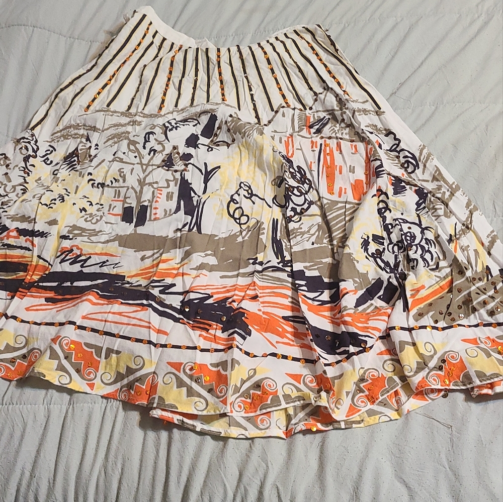132626 IQ Designed Midi Wide Skirt with Lively colors size large  with  plastic